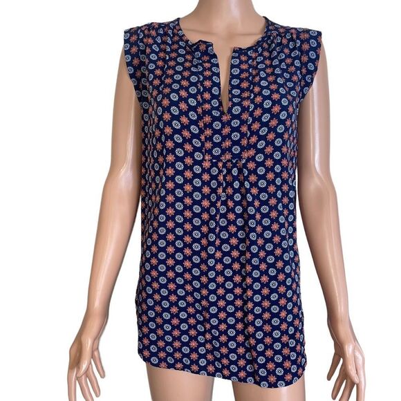 LOFT women's Navy blue geometrical pattern sleeveless lightweight blouse SZ M - Picture 3 of 7